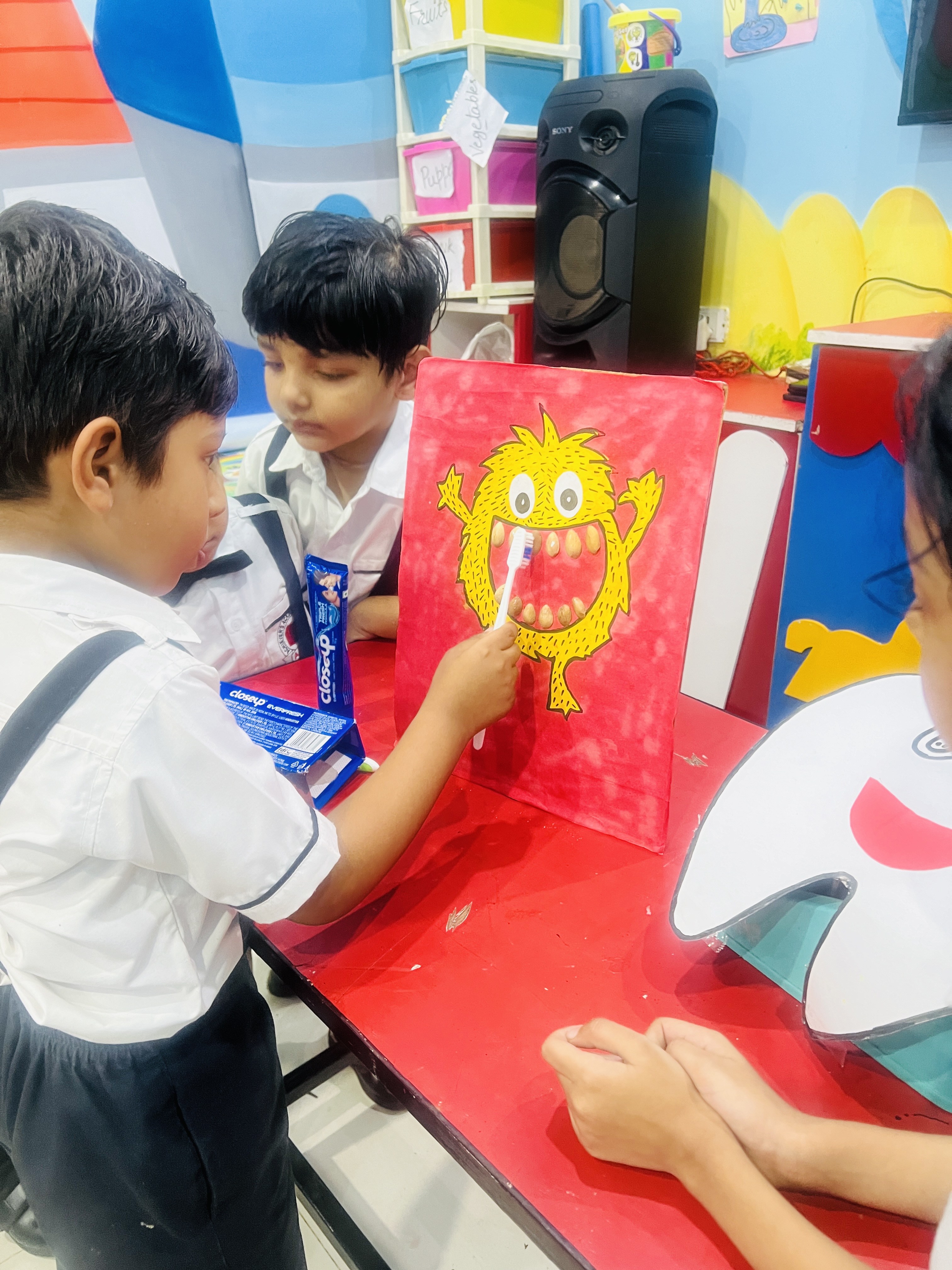Toothbrushing Practice - Daily Hygiene Hands-on Study