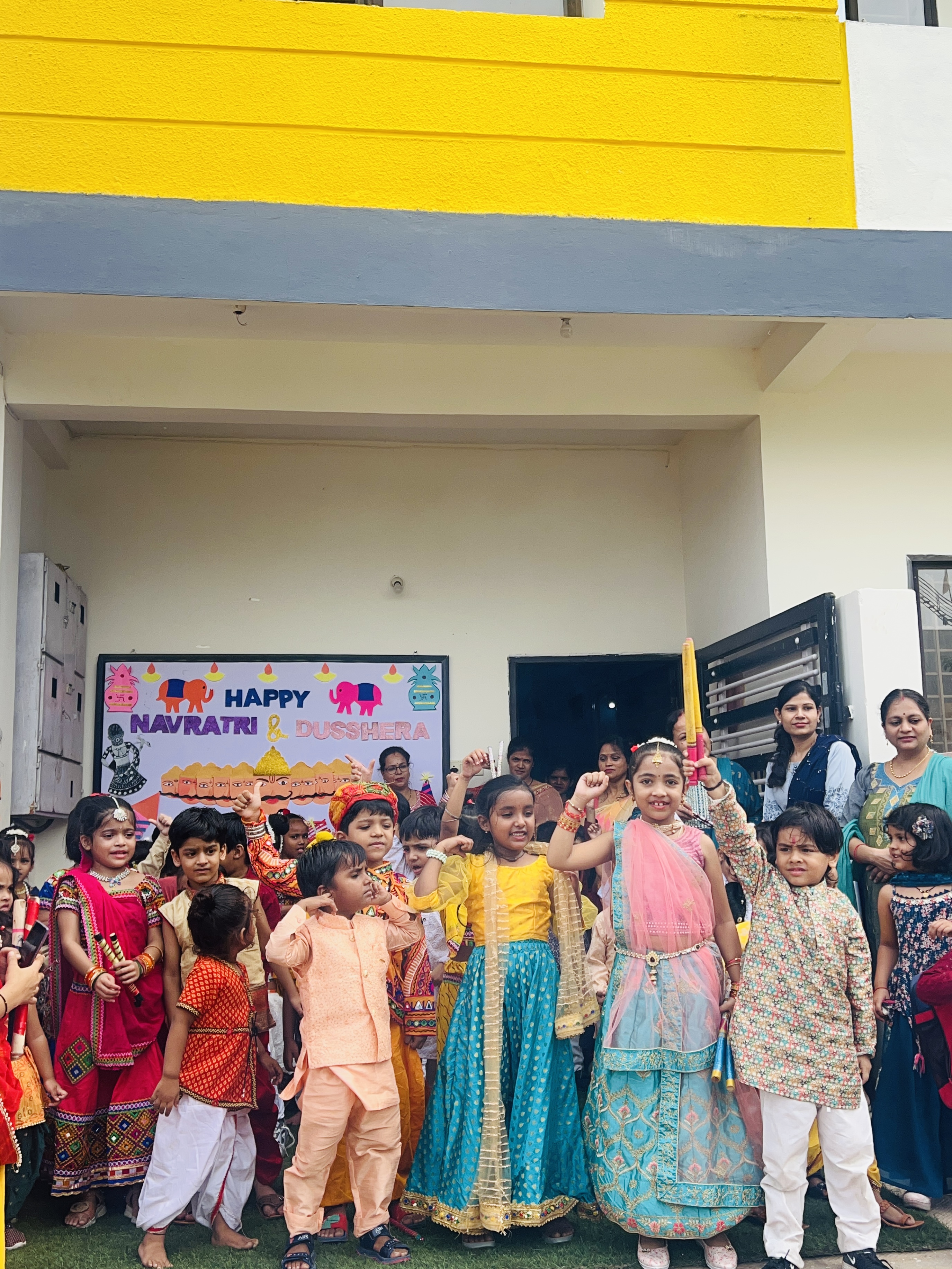 Traditional Garba Dance - Joyful Festive Dandiya Celebration
