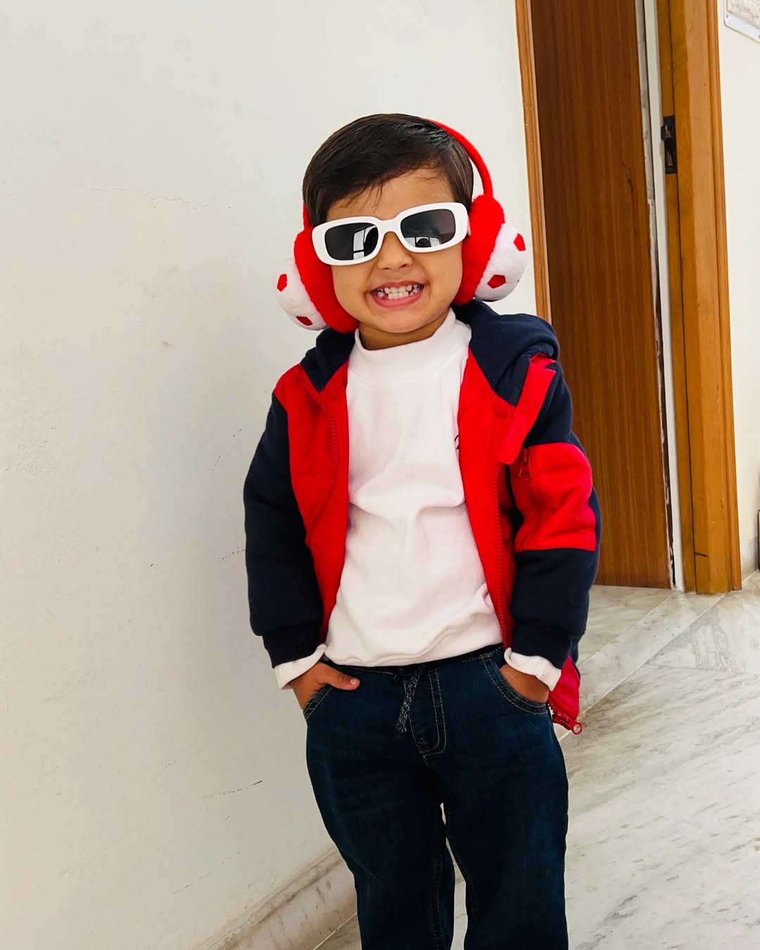 Cute Winter Pose - Play Group Classroom Activity